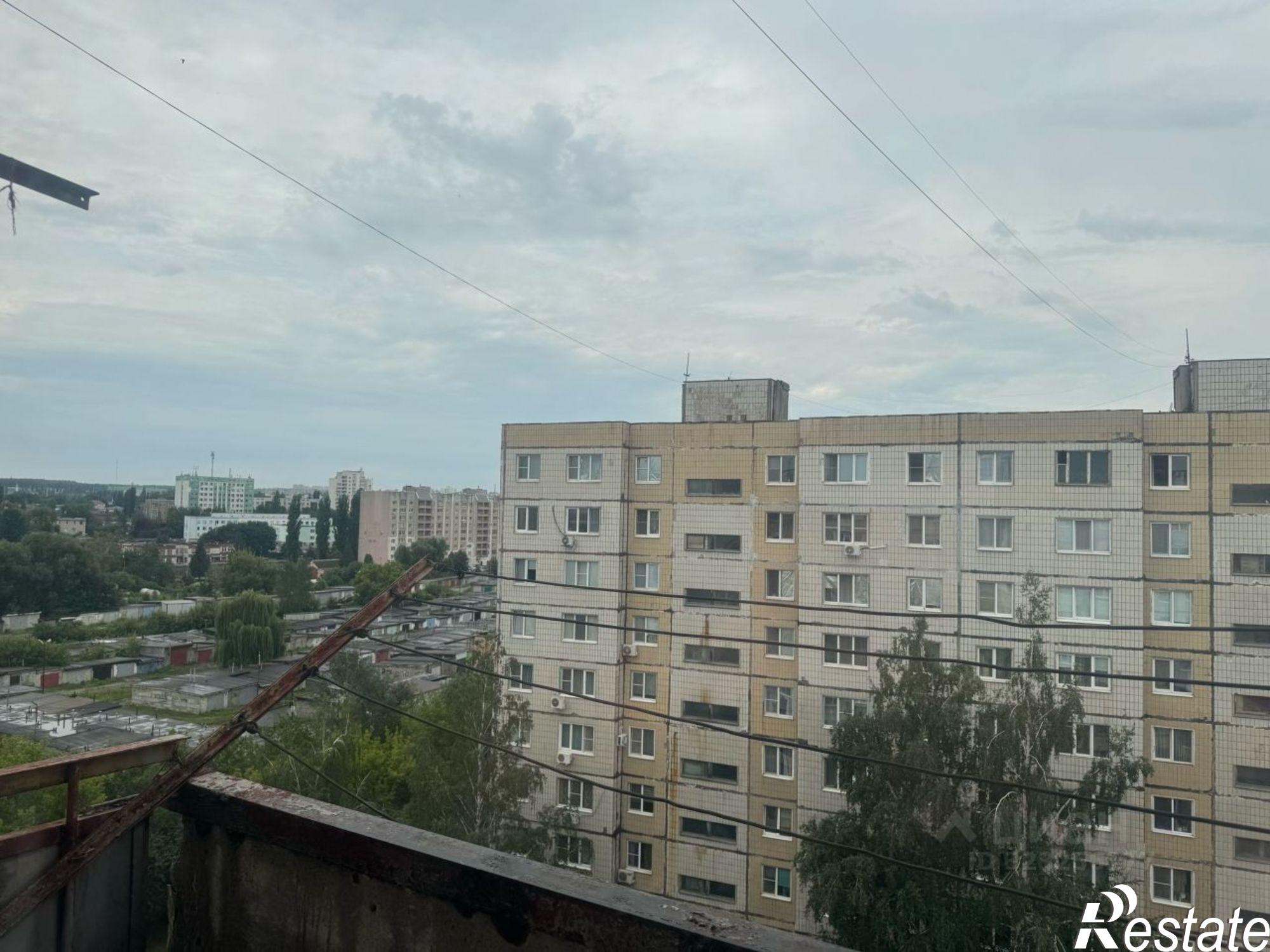 Купить квартиру за 4 000 000 рублей на Старый Оскол