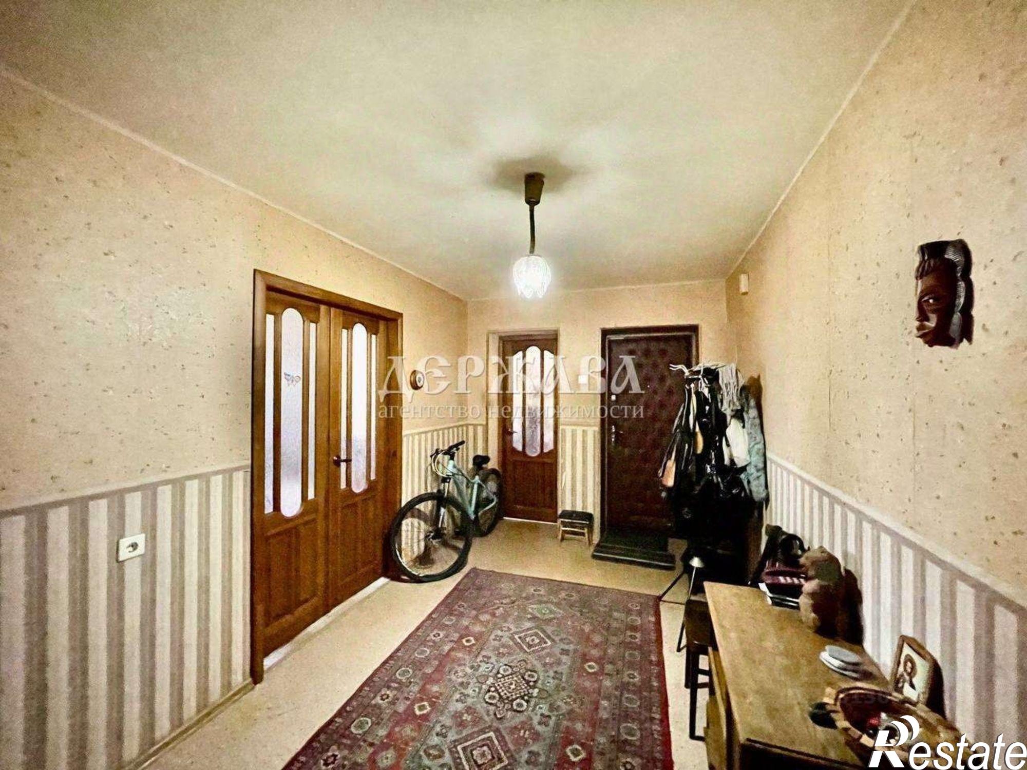 Купить квартиру за 7 500 000 рублей на Южный мкр,дом 10 б