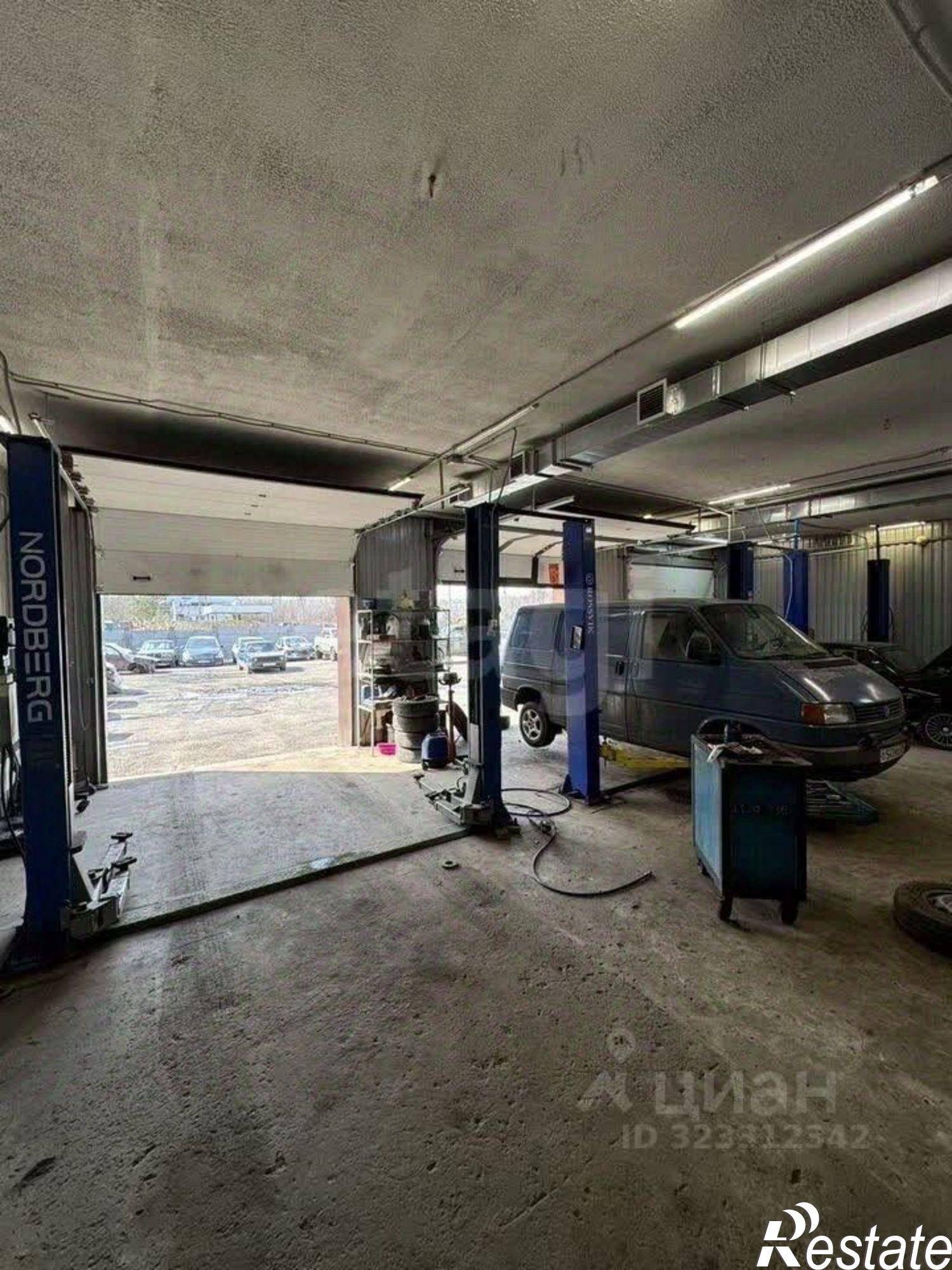 Купить помещение свободного назначения за 46 000 800 рублей