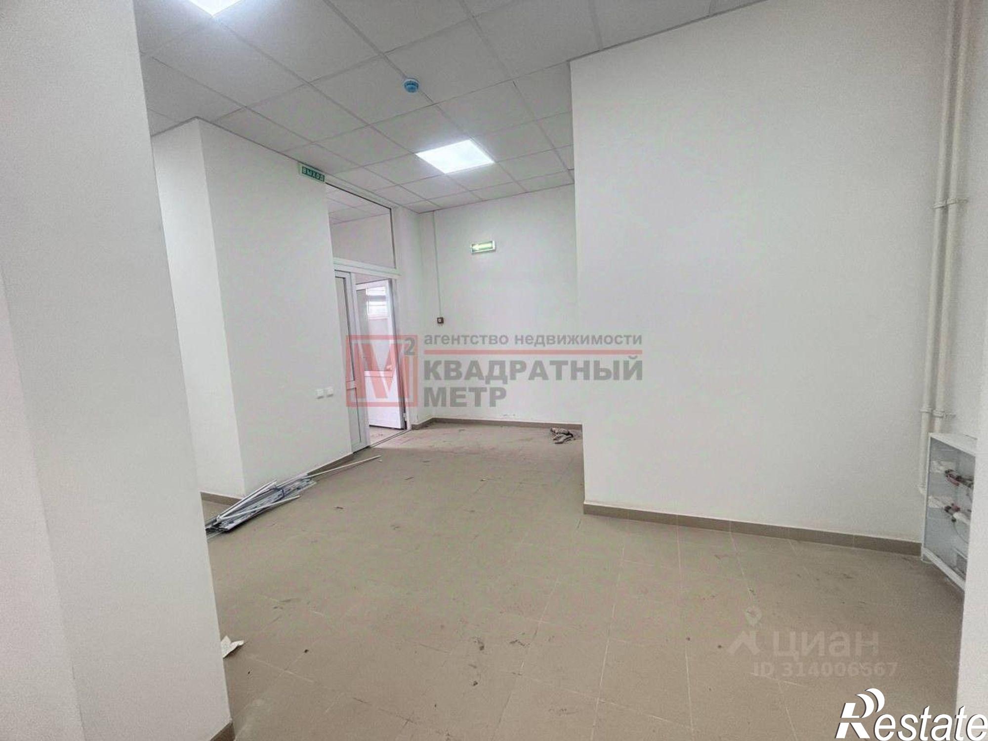 Купить помещение свободного назначения за 14 400 000 рублей на Старый Оскол, Заречье мкр,дом 17