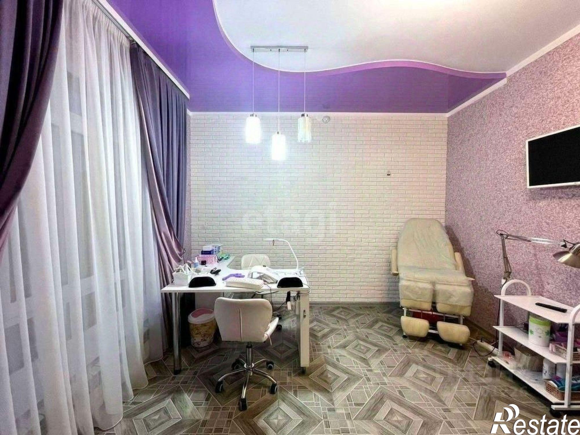 Купить помещение свободного назначения за 10 131 400 рублей на Ливенская улица, 134/12