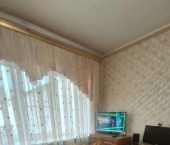 комната 15 кв м мкр Горняк, 9