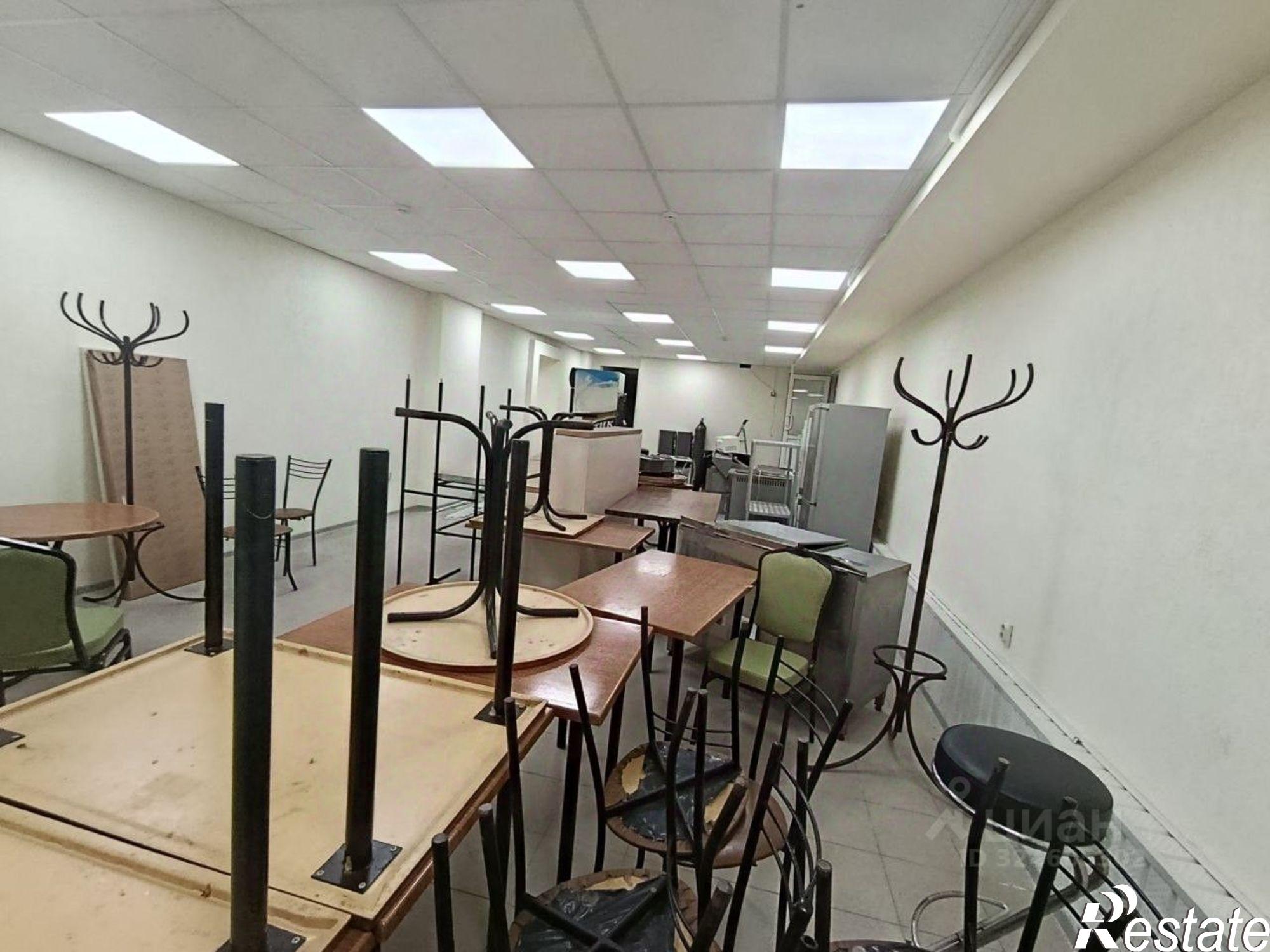 Купить помещение свободного назначения за 14 000 000 рублей на Белгород г., Щорса ул., д.9