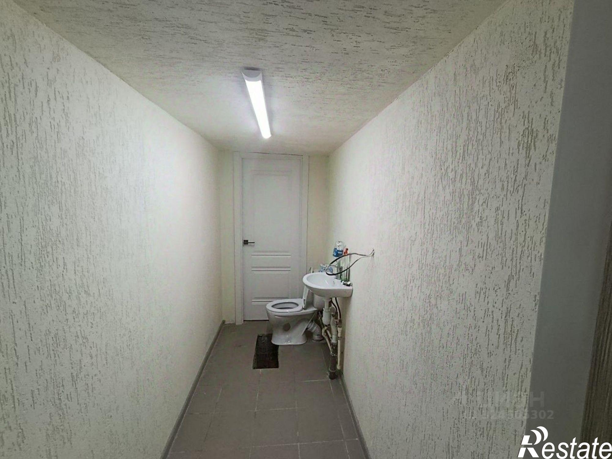 Купить помещение свободного назначения за 14 000 000 рублей на Белгород г., Щорса ул., д.9