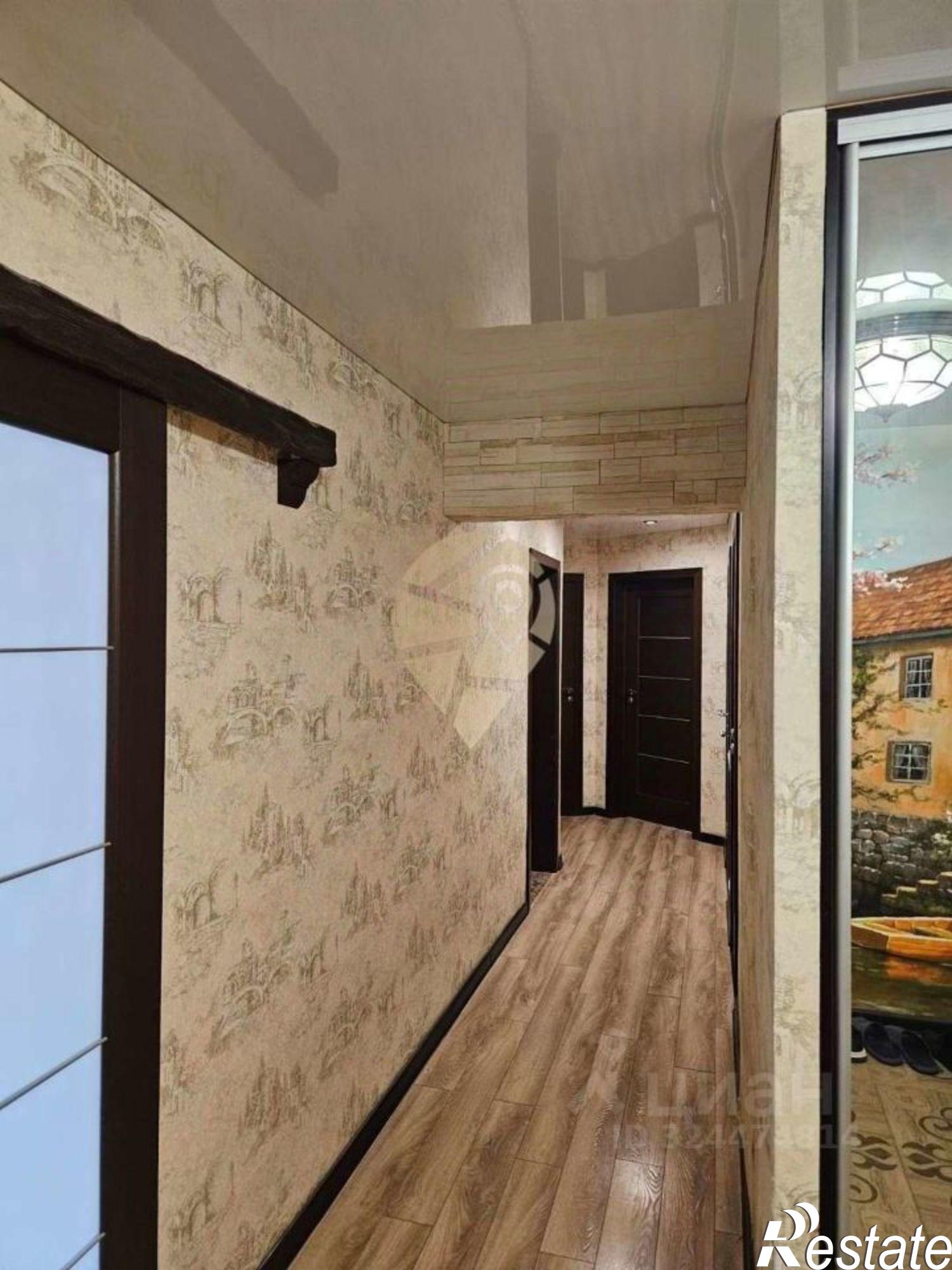 Сдать квартиру за 40 000 рублей на Королева мкр,дом 28