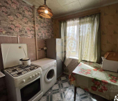 2-комн, 44кв м, этаж 2/5 Комсомольский проспект, 3