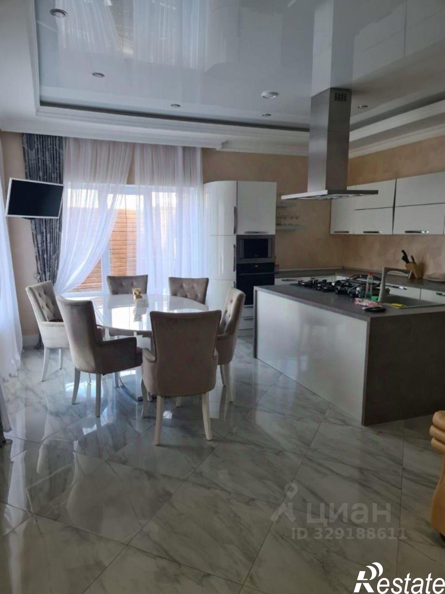 Купить дачу, дом, коттедж за 16 500 000 рублей на ул Школьная, 8