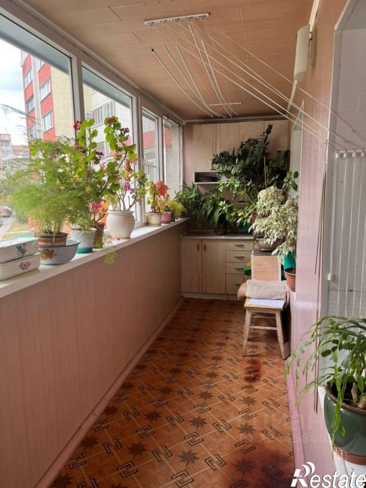 3-комн квартира улица Космонавтов, 1А,  д. 1А