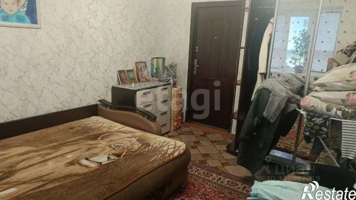 2-комн квартира ул Дзержинского, 84 1,  д. 84 1,  к. 1