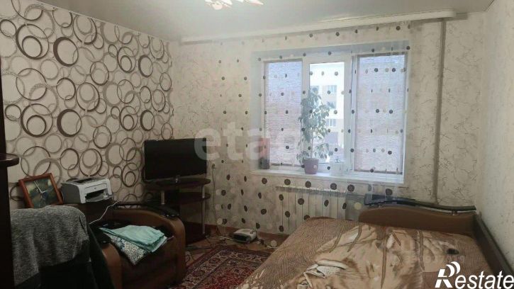 2-комн квартира ул Дзержинского, 84 1,  д. 84 1,  к. 1