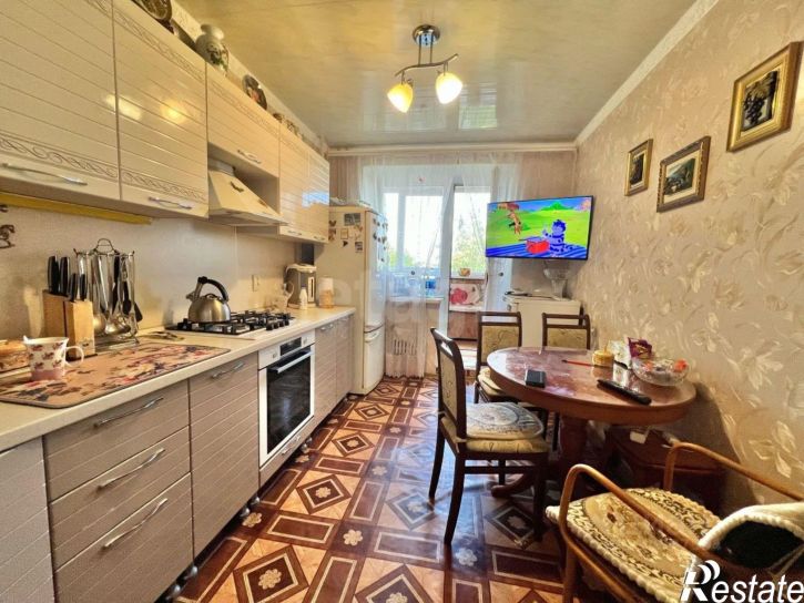 2-комн квартира ул Жукова, 17,  д. 17