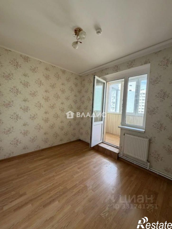 3-комн квартира Белгород, бульвар Юности, 45