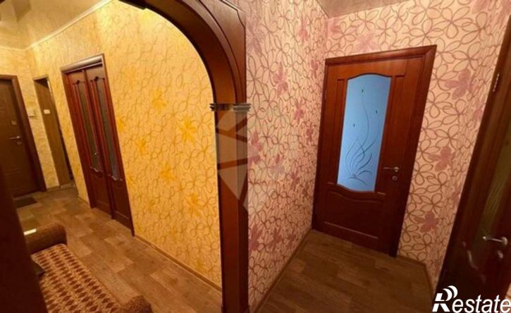 2-комн квартира Старый Оскол, микрорайон Звёздный, 3/4