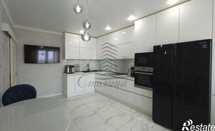 4-комн квартира Старый Оскол, микрорайон Королёва, 38