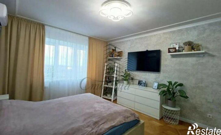 4-комн квартира Старый Оскол, микрорайон Королёва, 38