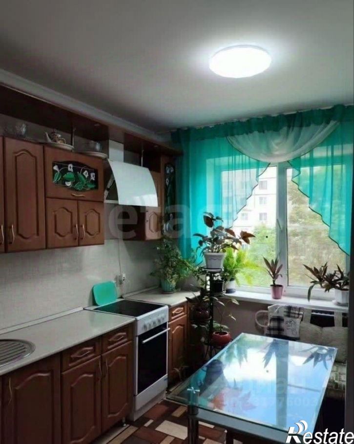 3-комн квартира Солнечный мкр, 1,  д. 1