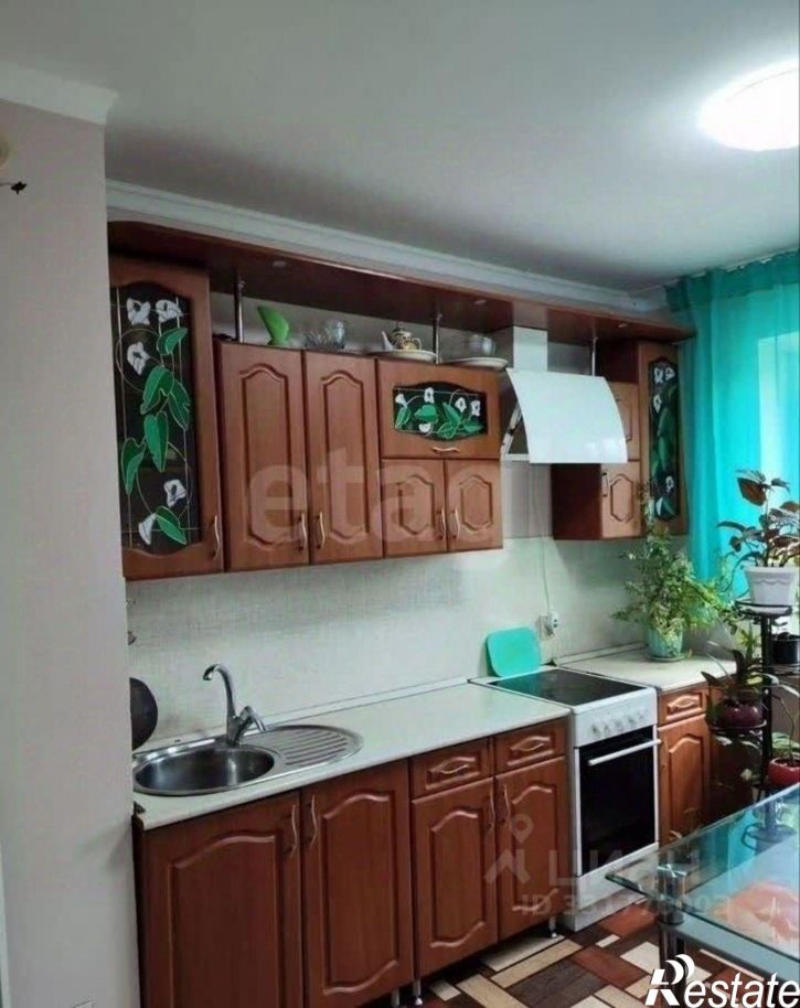 3-комн квартира Солнечный мкр, 1,  д. 1