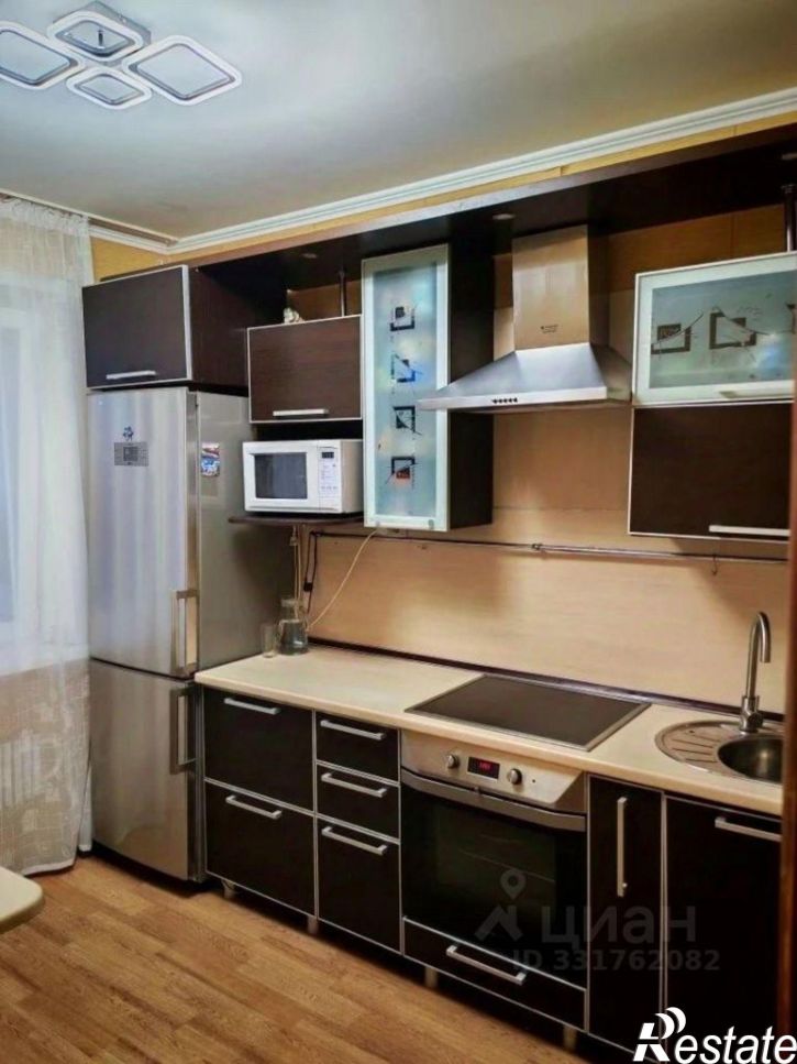 3-комн квартира Старый Оскол