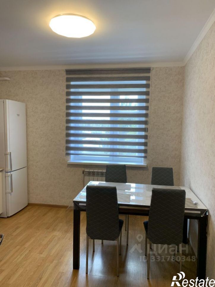 2-комн квартира Белгород, улица Газовиков, 5