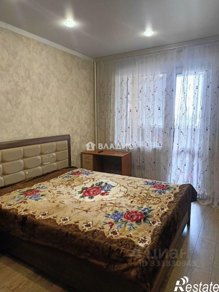 3-комн квартира Старый Оскол