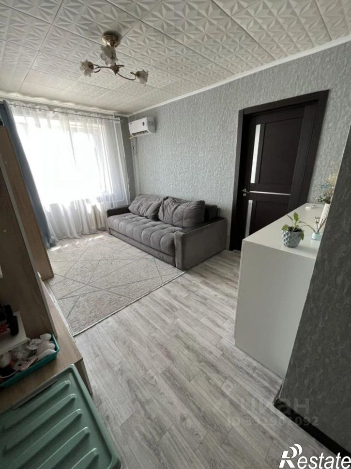 3-комн квартира Губкин, улица Кирова, 1
