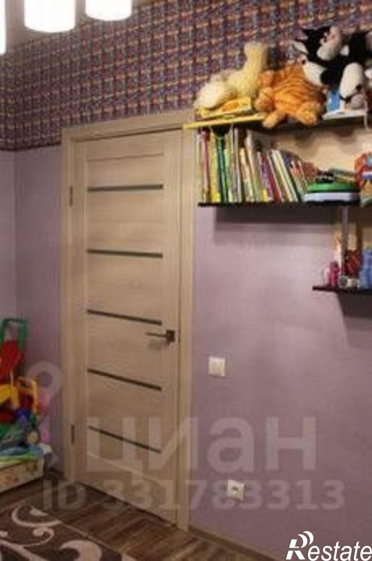 3-комн квартира мкр Горняк, 3,  д. 3