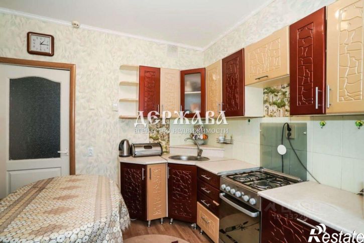 2-комн квартира Заречье мкр,дом 22