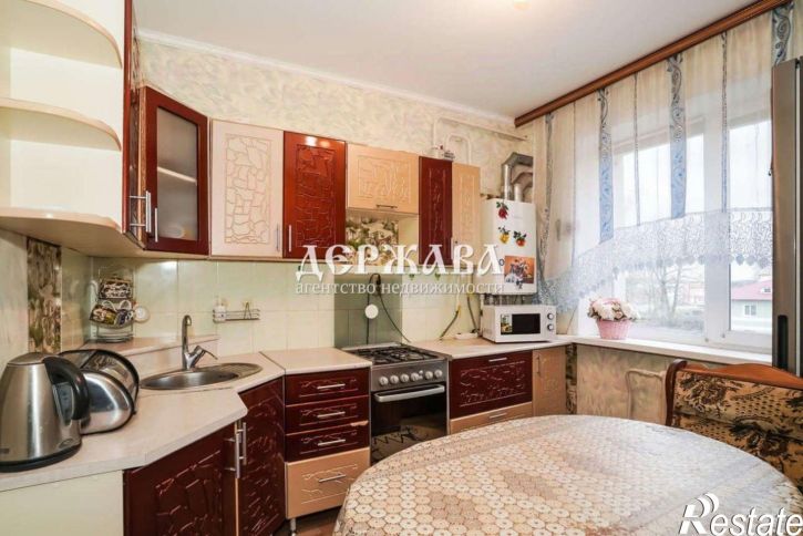 2-комн квартира Заречье мкр,дом 22