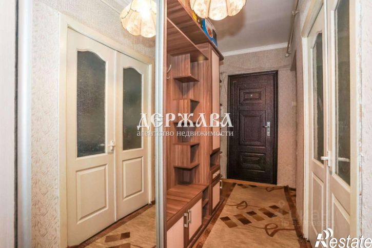 2-комн квартира Заречье мкр,дом 22
