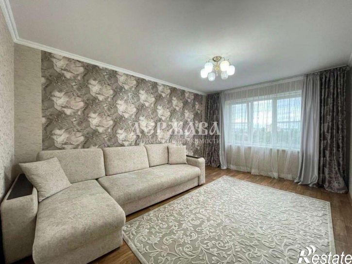 3-комн квартира Жукова мкр,дом 49