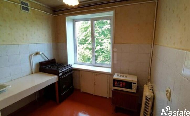 3-комн квартира Губкин, улица Лазарева, 12