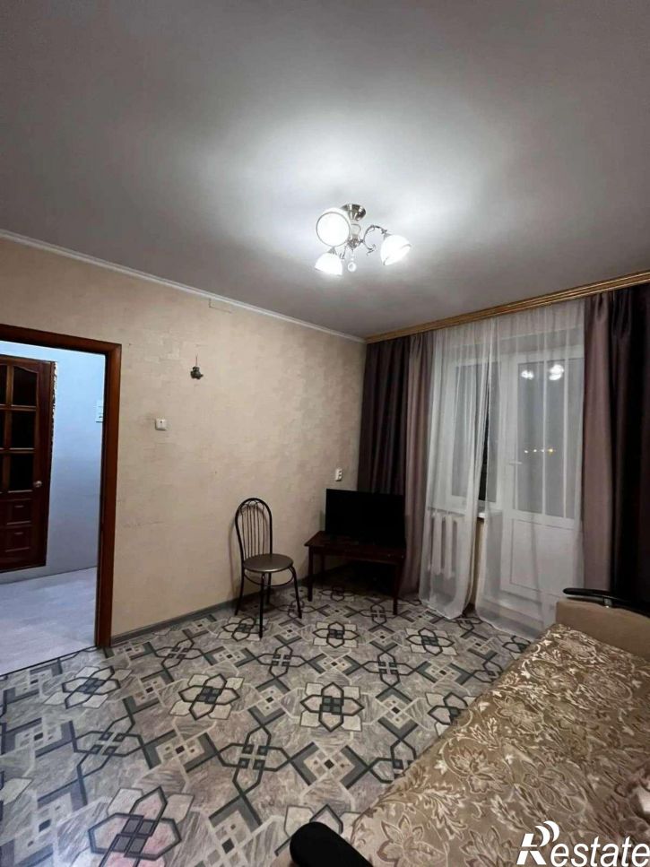 2-комн квартира Зелёная улица, 4