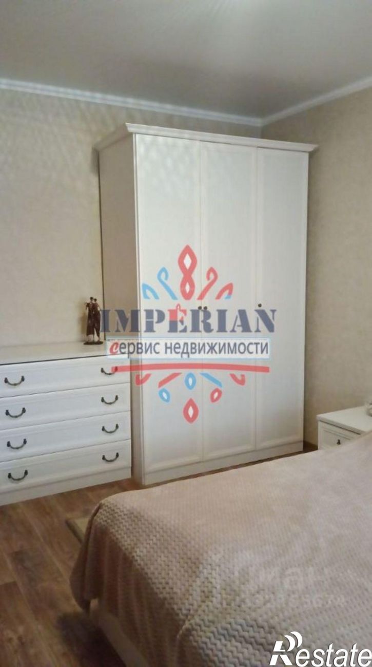 4-комн квартира ул Дзержинского, 8,  д. 8