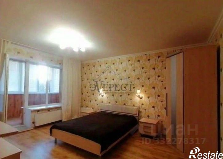3-комн квартира Степной мкр,дом 6