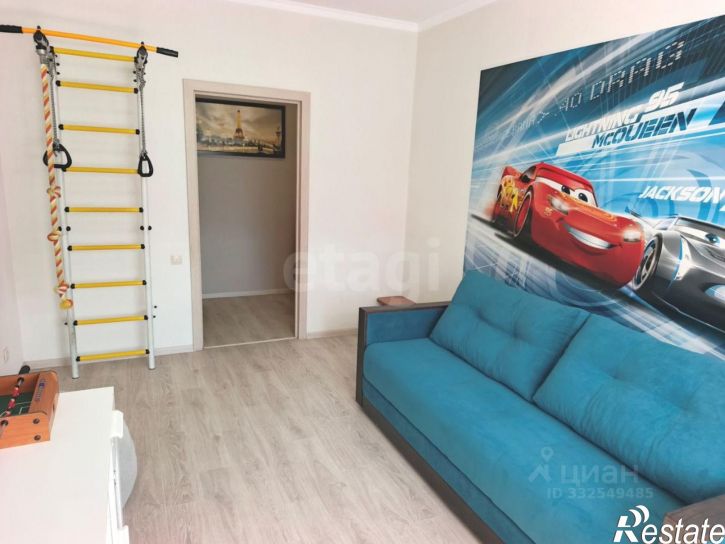 2-комн квартира Радужный мкр, 5,  д. 5