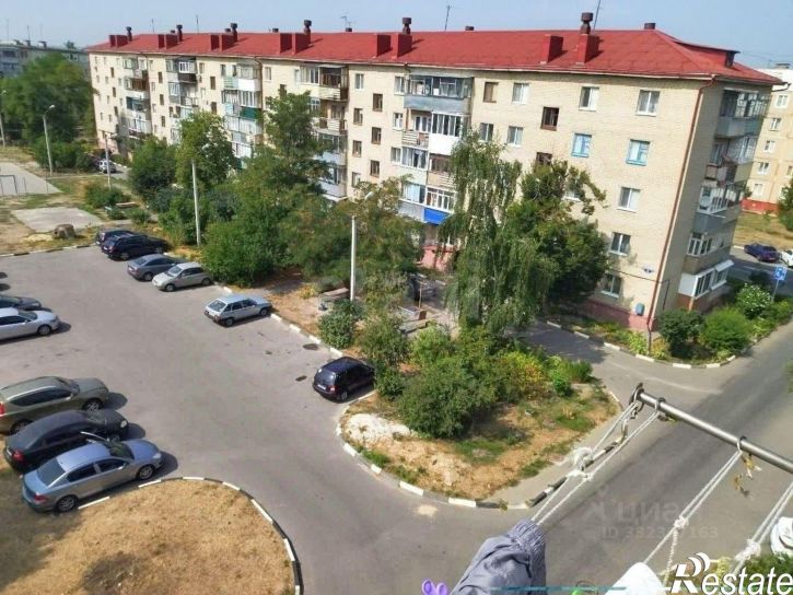 2-комн квартира ул 50 лет Октября, 8,  д. 8