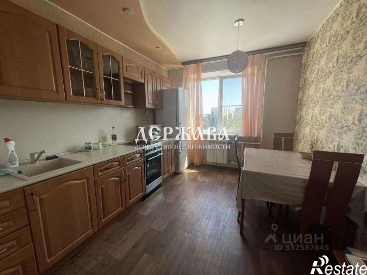 4-комн квартира Жукова мкр,дом 30