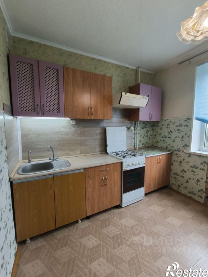 2-комн квартира Белгород, улица Челюскинцев, 35