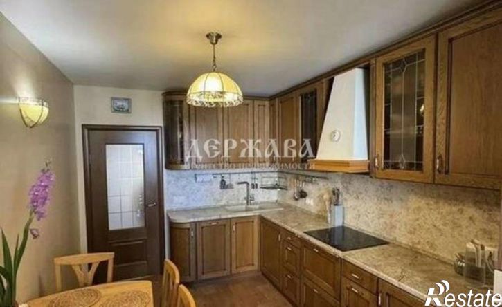 3-комн квартира Старый Оскол, микрорайон Восточный, 2А