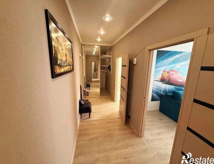 2-комн квартира микрорайон Радужный, 5
