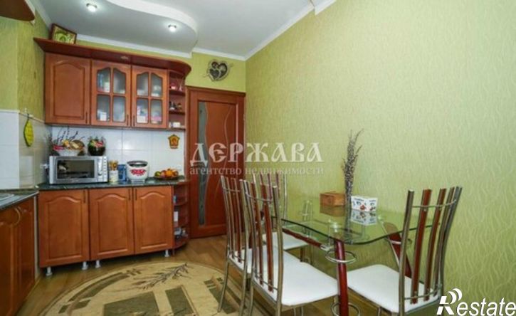 3-комн квартира Старый Оскол, микрорайон Набережный, 5
