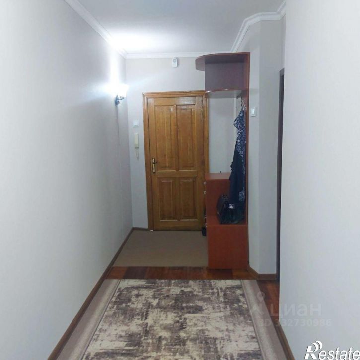 3-комн квартира улица Есенина,дом 50