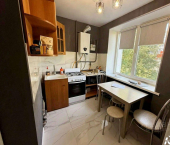 2-комн, 40кв м, этаж 3/3 ул Матросова, 22