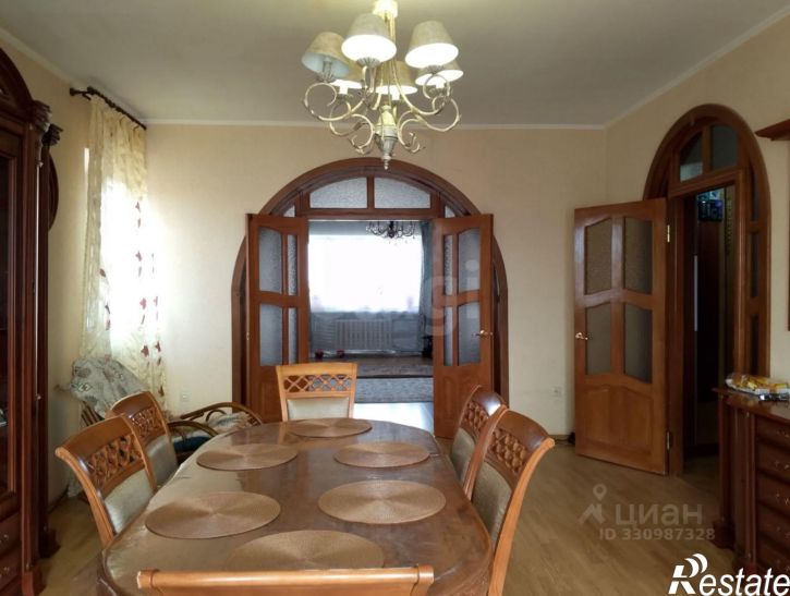 4-комн квартира ул Ст. Разина, 12,  д. 12