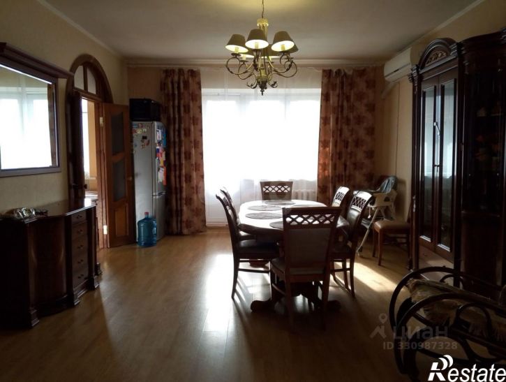 4-комн квартира ул Ст. Разина, 12,  д. 12