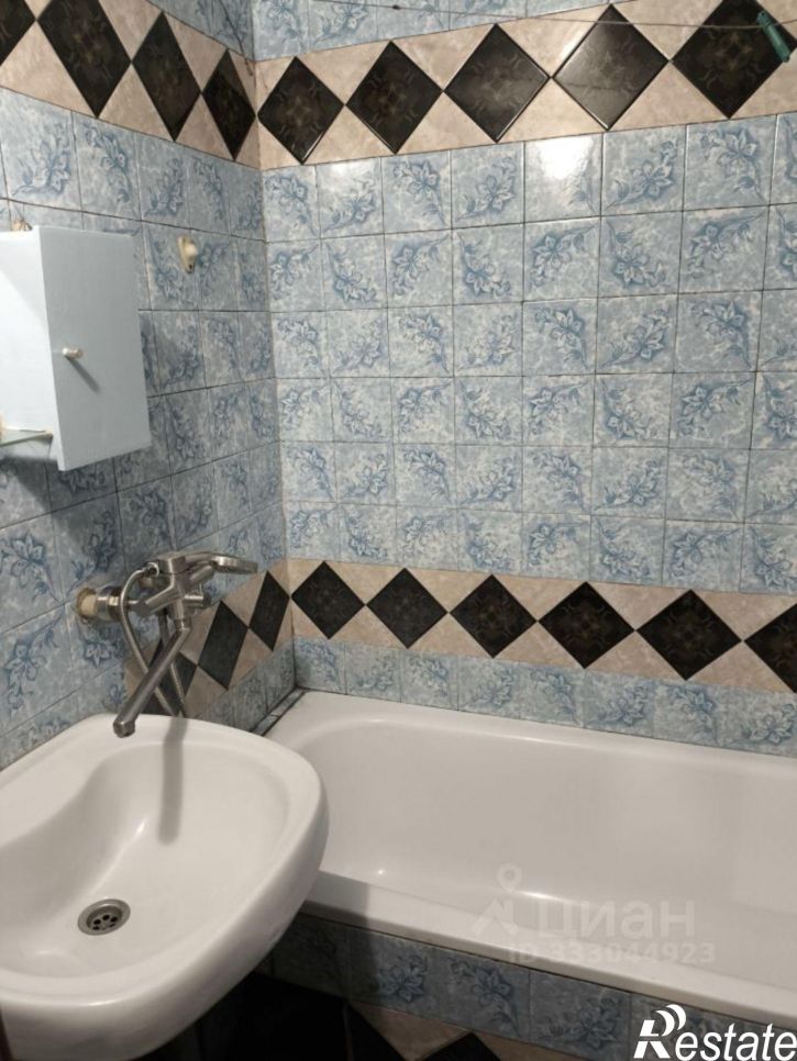 2-комн квартира Белгород, улица Железнякова, 20
