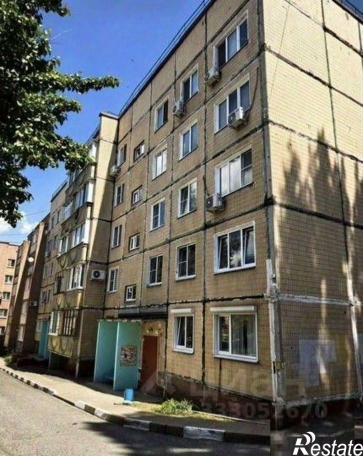 2-комн квартира улица Космонавтов,дом 5