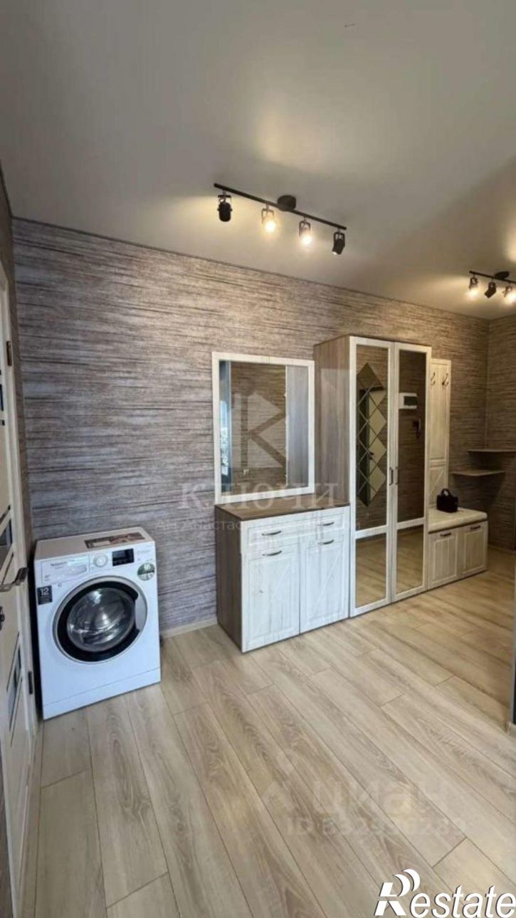 2-комн квартира улица Каштановая,дом 10
