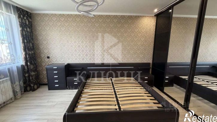 2-комн квартира улица Каштановая,дом 10