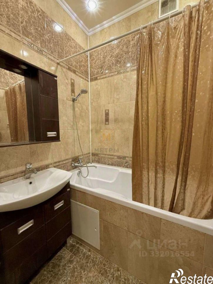 2-комн квартира улица Костюкова,дом 36а